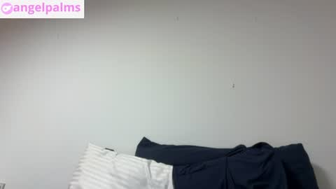 Snapshot of kikibae2 chatting on 6, 7, 2026 kikibae2 online show from 6, 7, 2026