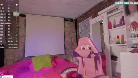 kiki online show from 9, 12, 2024