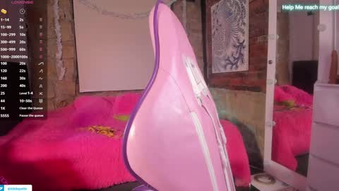 kiki online show from 1, 1, 2025