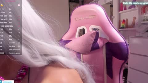 kiki online show from 8, 1, 2025