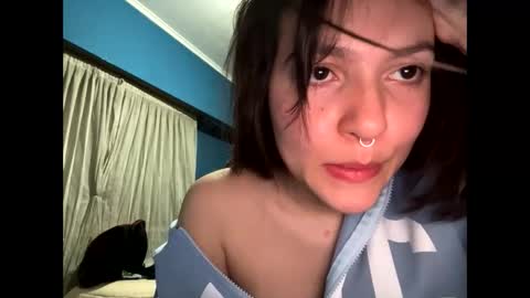 Snapshot of kikilove15 chatting on 1, 5, 2026 kikilove15 online show from 1, 5, 2026