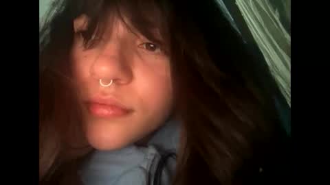 Snapshot of kikilove15 chatting on 7, 5, 2026 kikilove15 online show from 7, 5, 2026