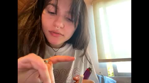 Snapshot of kikilove15 chatting on 14, 5, 2026 kikilove15 online show from 14, 5, 2026