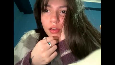 Snapshot of kikilove15 chatting on 19, 5, 2026 kikilove15 online show from 19, 5, 2026