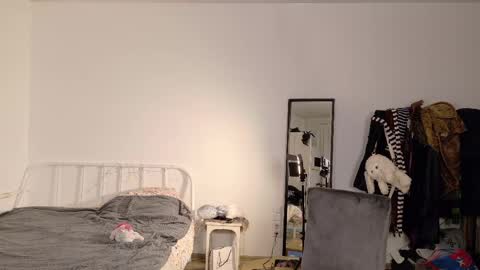 Kiki online show from 23, 4, 2026