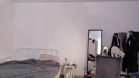 Kiki online show from 24, 4, 2026