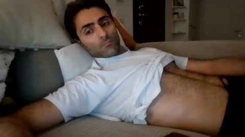 Snapshot of kikkus01 chatting on 18, 5, 2026 kikkus01 online show from 18, 5, 2026