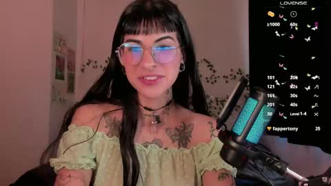 Bella online show from 6, 5, 2026