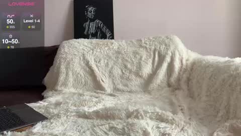 Snapshot of killbadvibe chatting on 4, 2, 2025 new video in description online show from 4, 2, 2025