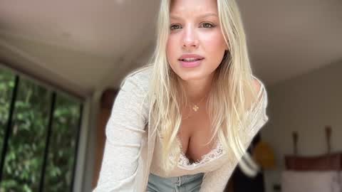 Killer Tits online show from 18, 2, 2026