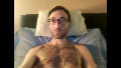 Snapshot of killua1993 chatting on 13, 4, 2026 kingstoned online show from 13, 4, 2026