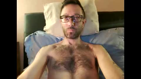 Snapshot of killua1993 chatting on 10, 5, 2026 kingstoned online show from 10, 5, 2026