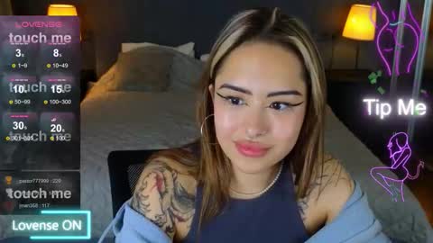 Kim online show from 7, 11, 2025