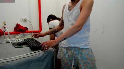 kim_jero online show from 21, 2, 2025