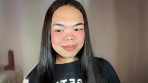 KYLIE online show from 17, 12, 2025