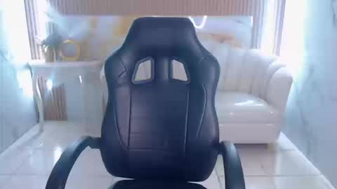 Snapshot of kim_lush_s chatting on 19, 2, 2026 kim_lush_s online show from 19, 2, 2026