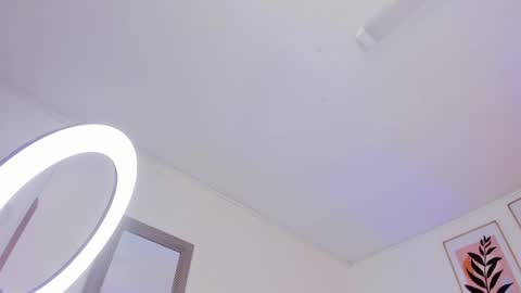 KIM  online show from 5, 2, 2025