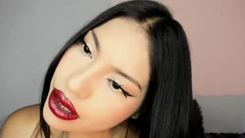 kim_mouth17 online show from 25, 4, 2026