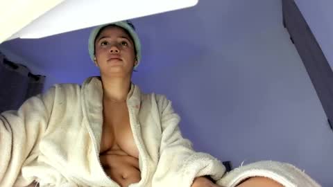 Kim Murphy online show from 22, 4, 2026