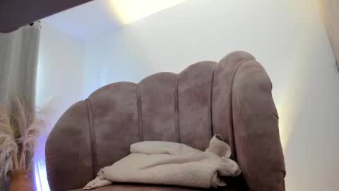 Kim Murphy online show from 24, 4, 2026