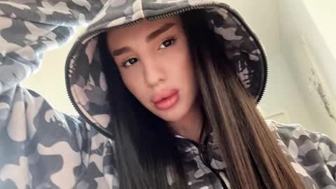 Kim Oberlin online show from 4, 2, 2026