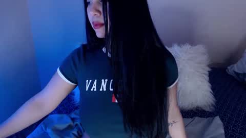 Kim online show from 5, 3, 2025