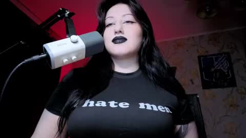 Hi Im Kimberly but u can call me Kim. Turn on ur sound i love to talk and moan online show from 28, 7, 2026