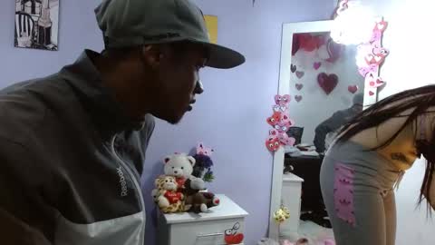 Kim  Yuk online show from 21, 2, 2025