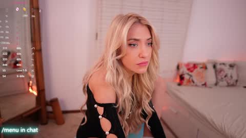 Kim online show from 8, 10, 2025