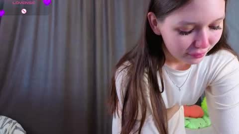 Lisa   online show from 6, 3, 2026