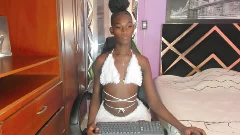 kimberly_ebonny online show from 24, 10, 2025