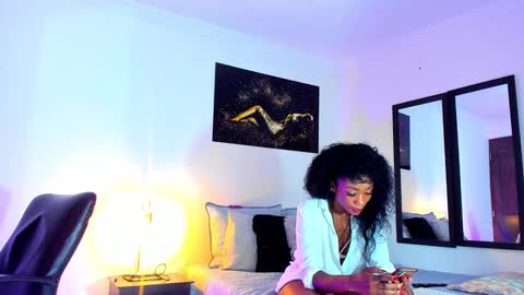 Kimberly Banks online show from 27, 2, 2025