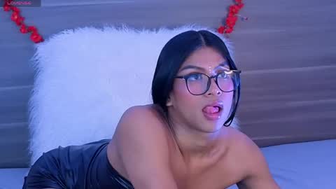 Kimberlyn online show from 15, 5, 2026