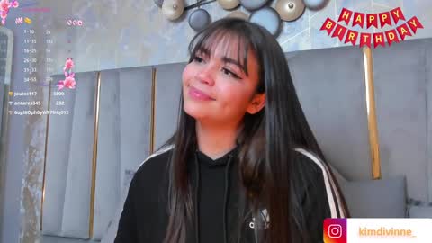 Snapshot of kimdevinne chatting on 4, 1, 2025 KIM online show from 4, 1, 2025