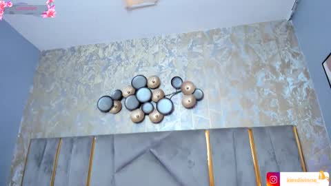 Snapshot of kimdevinne chatting on 20, 11, 2025 KIM online show from 20, 11, 2025