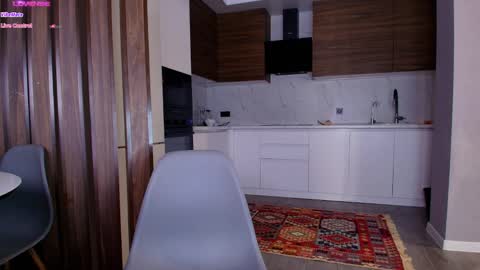 Kimiko online show from 30, 4, 2026