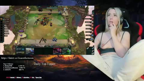 Wolfs Girl online show from 12, 2, 2025