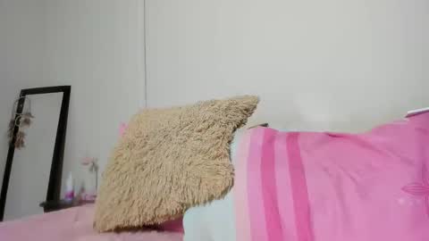 Kim Joy online show from 17, 2, 2025