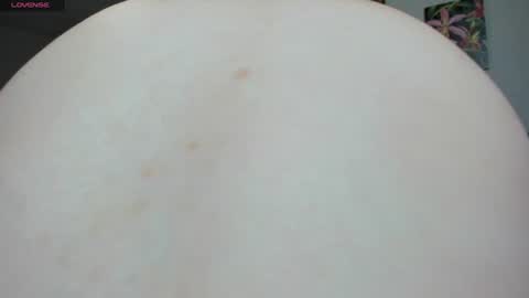 kimkittyns online show from 28, 7, 2026