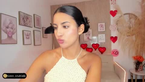 Kim  online show from 14, 2, 2025