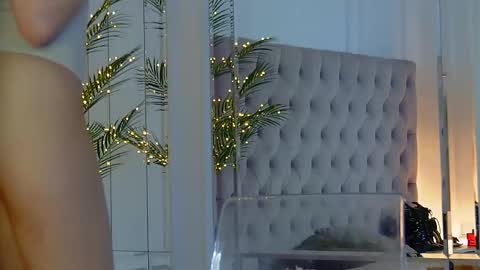 Snapshot of kimmdaviss chatting on 6, 6, 2026 kimmdaviss online show from 6, 6, 2026