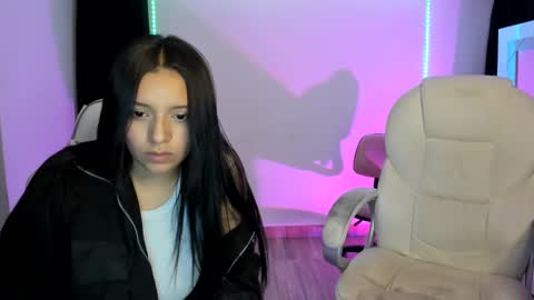 kimmi online show from 5, 1, 2025