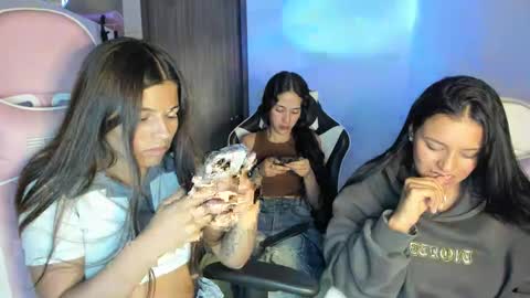 kimmi online show from 30, 9, 2025