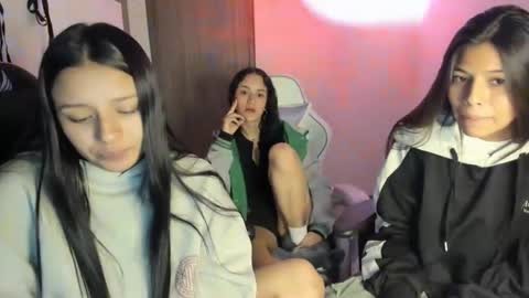 kimmi online show from 11, 11, 2025