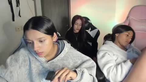 kimmi online show from 25, 2, 2026