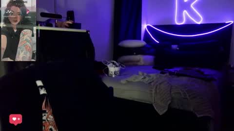 Kimmi online show from 12, 4, 2026