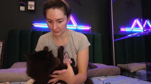 Kimmie online show from 2, 2, 2025