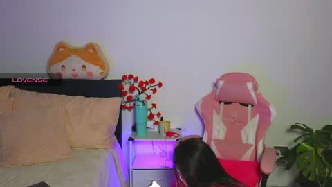 kimmie_dollxo online show from 7, 5, 2026