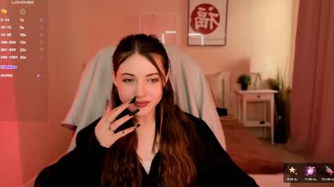 Snapshot of kimmie_shine chatting on 2, 6, 2026 Your Kimmie follow me online show from 2, 6, 2026