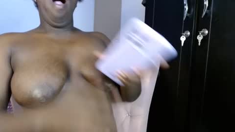 Snapshot of kimmy94192 chatting on 6, 12, 2024 kimmy94192 online show from 6, 12, 2024